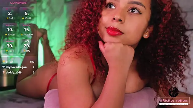 lara jones  online show from March 21, 9:56 am