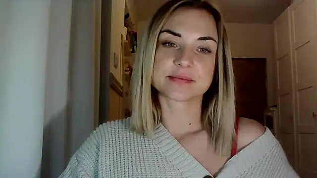 Snapshot of ashley_xlove chatting on December 16, 2:38 pm ashley xlove online show from December 16, 2:38 pm