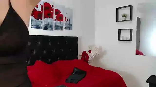 lily f00x online show from December 2, 12:40 pm