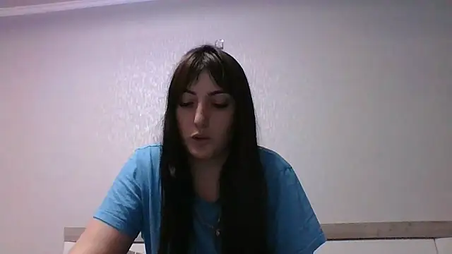 Moniic Moon online show from December 1, 5:02 pm