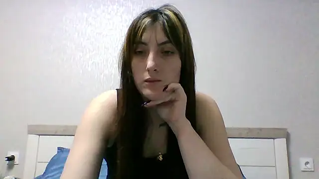 Moniic Moon online show from February 18, 3:21 pm