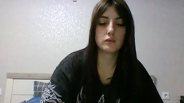 Moniic Moon online show from March 18, 3:53 pm