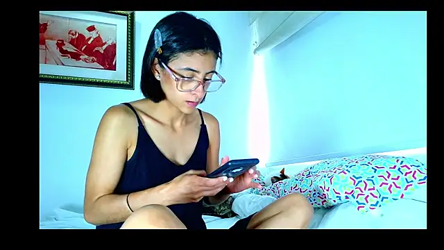 Snapshot of thedianakaro chatting on October 29, 7:26 pm thedianakaro online show from October 29, 7:26 pm