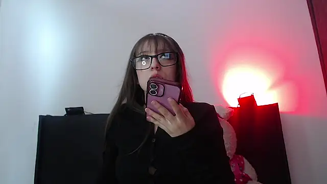 Aurora blossom   online show from October 22, 6:40 pm