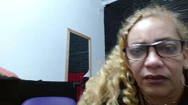 PervertedMature online show from January 15, 9:56 am