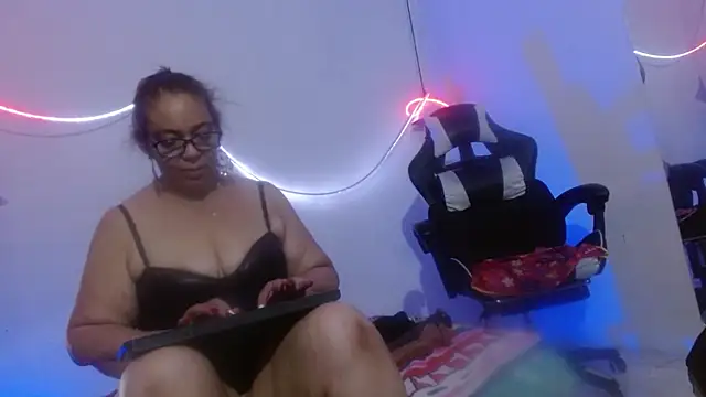 PervertedMature online show from May 24, 8:08 am