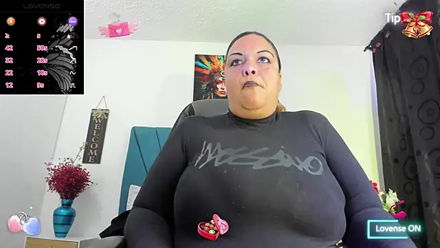 Snapshot of Dubraska1 chatting on September 20, 7:26 pm Dubraska1 online show from September 20, 7:26 pm