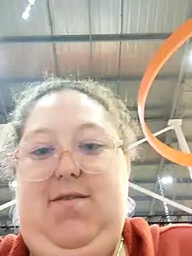 Chloee ep online show from January 8, 12:28 am