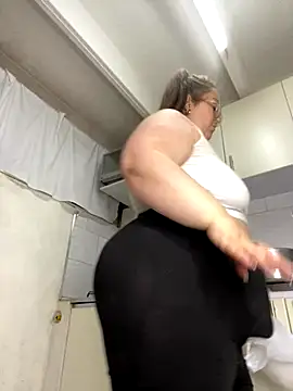 Chloee ep online show from October 30, 4:14 am