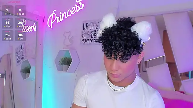 EthanCollens online show from January 20, 8:50 pm