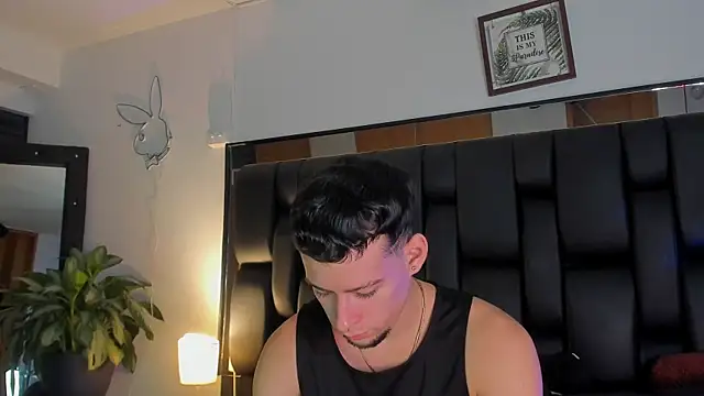 JadeSmiith  online show from September 10, 10:32 pm