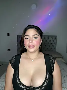 Snapshot of Sarasweet_sex chatting on March 7, 3:14 am Sarasweet sex online show from March 7, 3:14 am