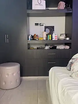 Sarasweet sex online show from June 28, 1:44 am