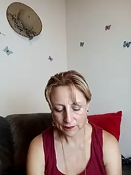 almaluna7 online show from December 3, 2:03 am