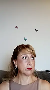 almaluna7 online show from December 10, 12:39 am