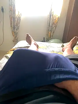 VouchingLagging online show from October 4, 6:39 pm