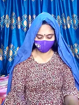 Hot Maleka online show from February 7, 1:32 pm