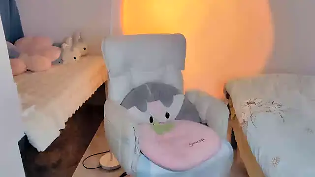 Ailisha66 online show from March 19, 1:51 pm