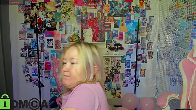 Sara Robinson online show from October 6, 7:06 am