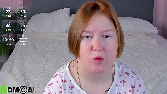 Sara Robinson online show from November 19, 3:06 am