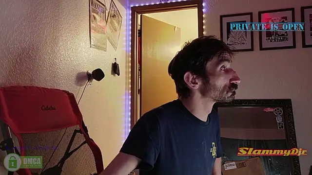 Snapshot of SlammyDjr chatting on March 23, 8:40 am SlammyDjr online show from March 23, 8:40 am