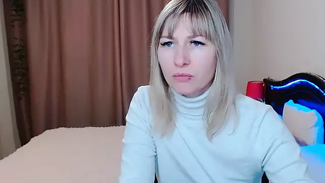 Incredible Ariela online show from December 3, 2:05 pm