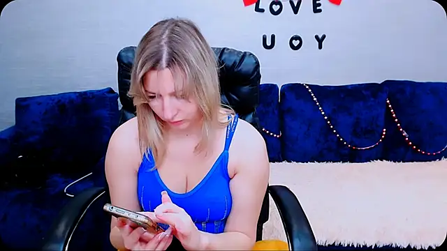 Incredible Ariela online show from October 9, 11:08 am