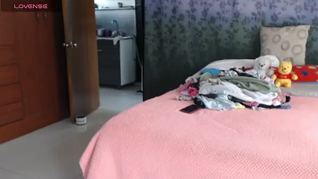 miia-big1boobs  online show from May 23, 4:11 pm