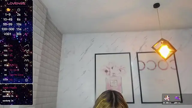 Snapshot of _Charlotte_v chatting on January 13, 5:02 pm Charlotte v online show from January 13, 5:02 pm