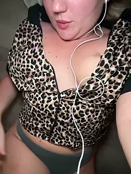 scarletseduction  online show from May 26, 12:17 am