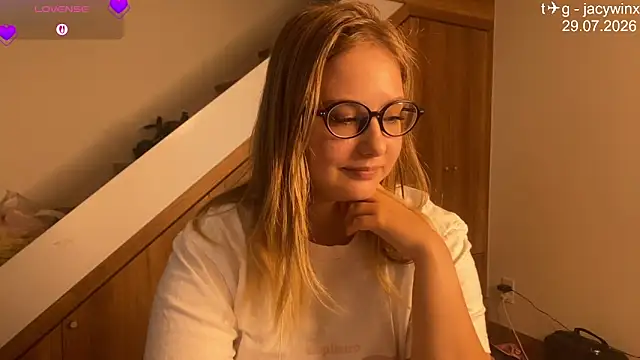 JacyWinslat online show from July 29, 5:27 am