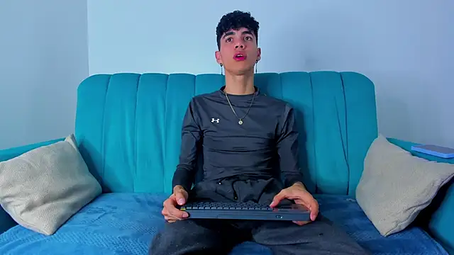 NeoRaptis online show from January 28, 7:53 pm