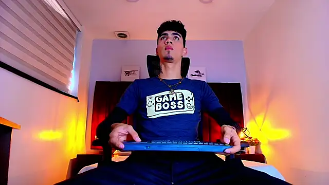 NeoRaptis online show from September 20, 8:10 pm