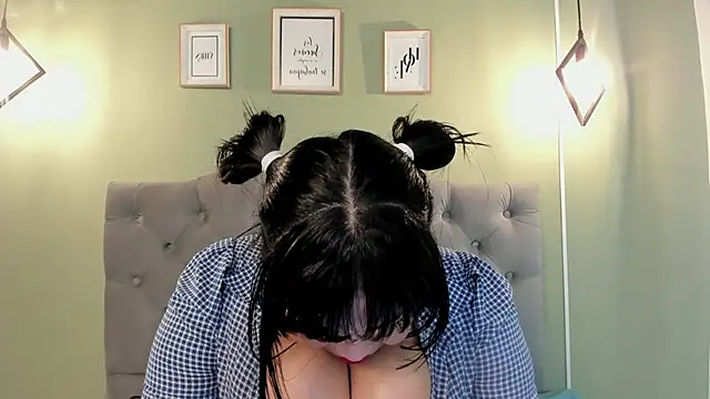 Snapshot of KRYSTENMOON chatting on January 12, 9:08 am KRYSTENMOON online show from January 12, 9:08 am