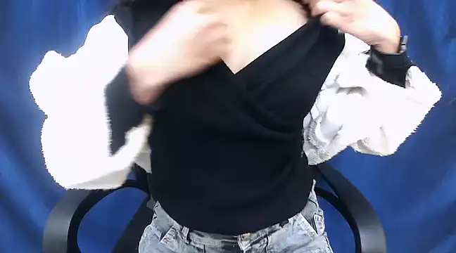 cutie-pie8 online show from January 10, 10:15 pm