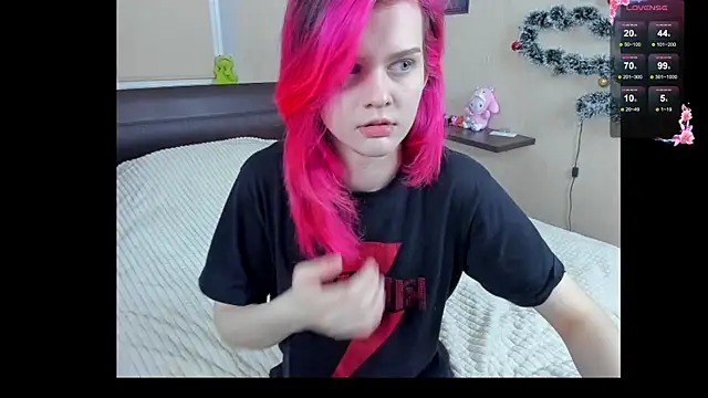 Snapshot of JulieTaylors chatting on March 24, 10:15 pm JulieTaylors online show from March 24, 10:15 pm