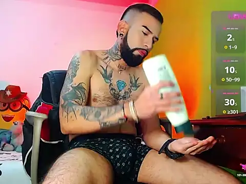 Diilanhott online show from December 18, 10:13 pm