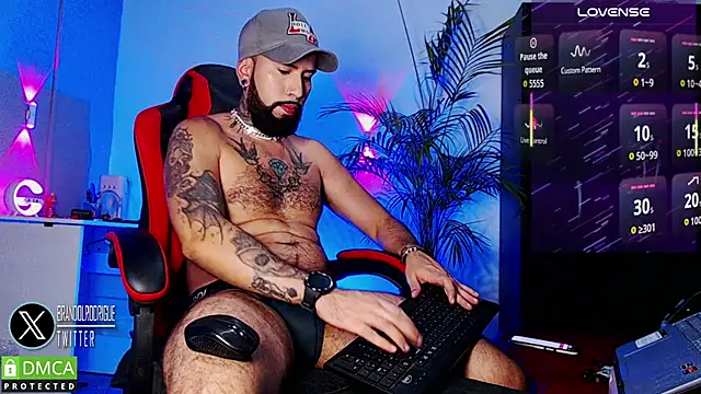 Diilanhott online show from June 24, 9:25 pm