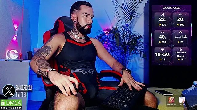 Diilanhott online show from July 25, 11:46 pm