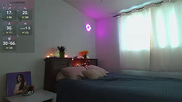 Kittyymaze1 online show from December 2, 1:46 pm