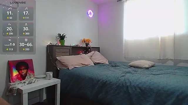 Kittyymaze1 online show from December 12, 7:59 pm
