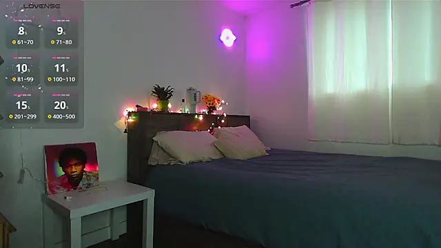 Kittyymaze1 online show from December 17, 1:49 pm