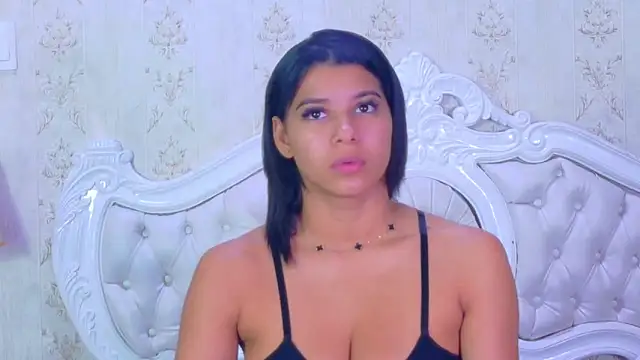 TiaraRosse online show from September 30, 12:54 pm