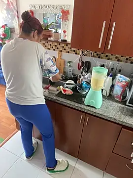 Cafeziitha02 online show from November 13, 4:28 pm