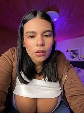 Isabella boobd online show from July 7, 1:30 am