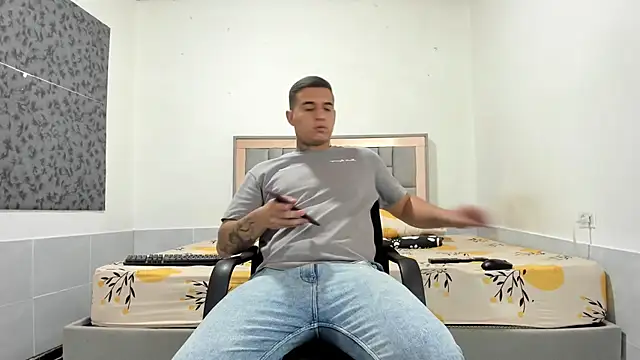 simookeler online show from January 15, 11:41 pm