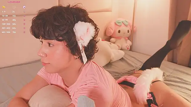 Snapshot of SweetHanson chatting on March 4, 7:42 pm SweetHanson online show from March 4, 7:42 pm