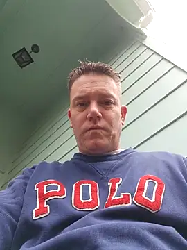 Snapshot of Bigtater1999 chatting on February 26, 8:08 pm Bigtater1999 online show from February 26, 8:08 pm