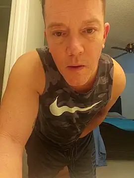 Snapshot of Bigtater1999 chatting on March 7, 4:37 pm Bigtater1999 online show from March 7, 4:37 pm