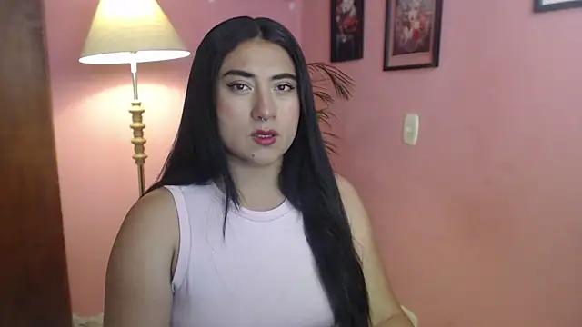 Snapshot of bunnyemilyrose36 chatting on April 9, 2:33 pm bunnyemilyrose36 online show from April 9, 2:33 pm